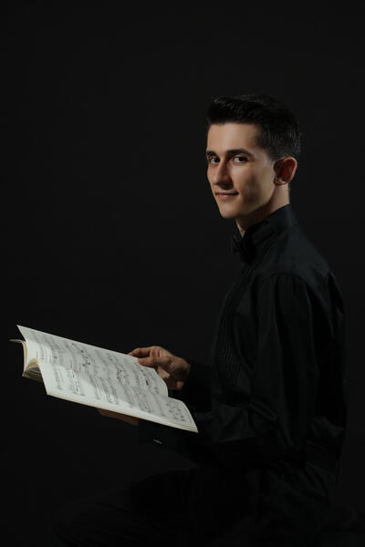 Sevan Gharibian portrait