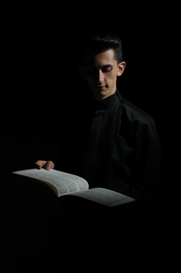 Sevan Gharibian portrait